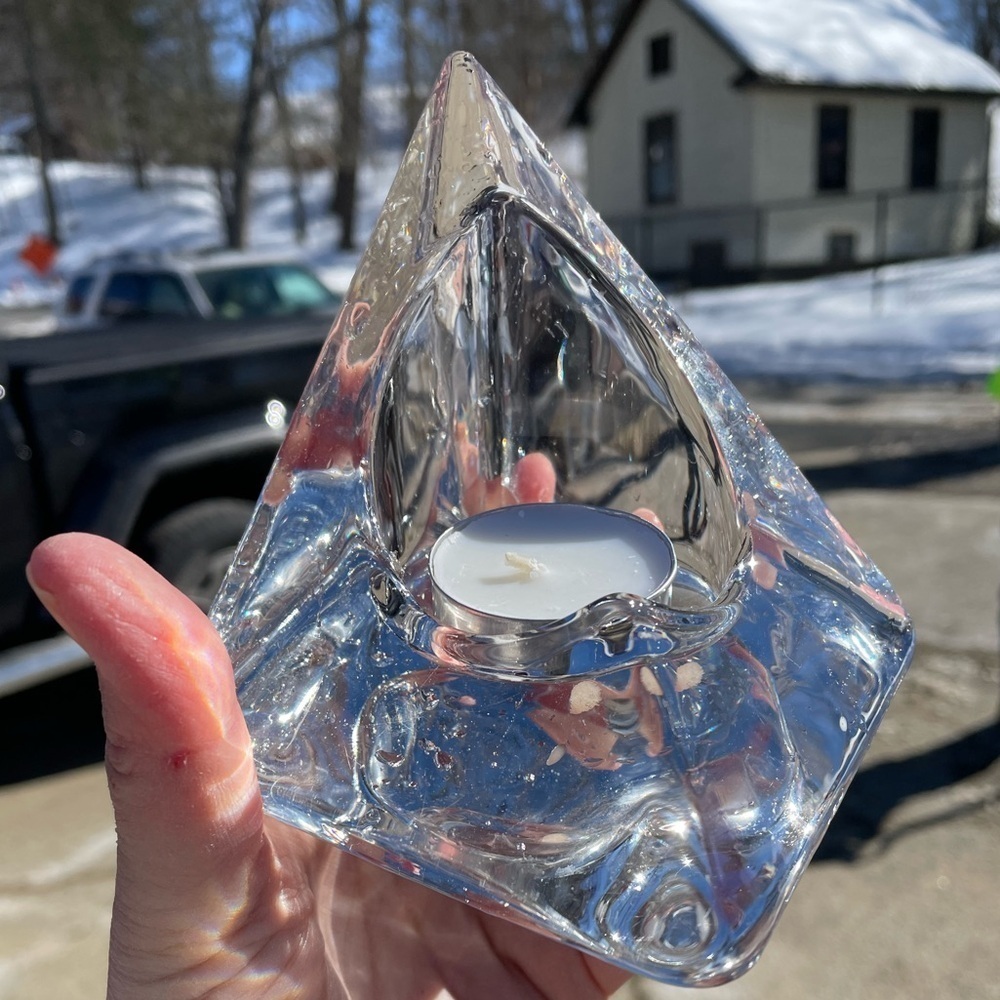 Vintage Nybro Sweden pyramid candle holder, MCM art glass, excellent condition - Picture 7 of 9